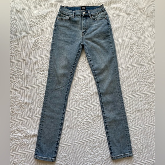 Urban Outfitters Denim - Urban Outfitters BDG Twig High Rise Skinny Denim Jeans Medium Wash 24